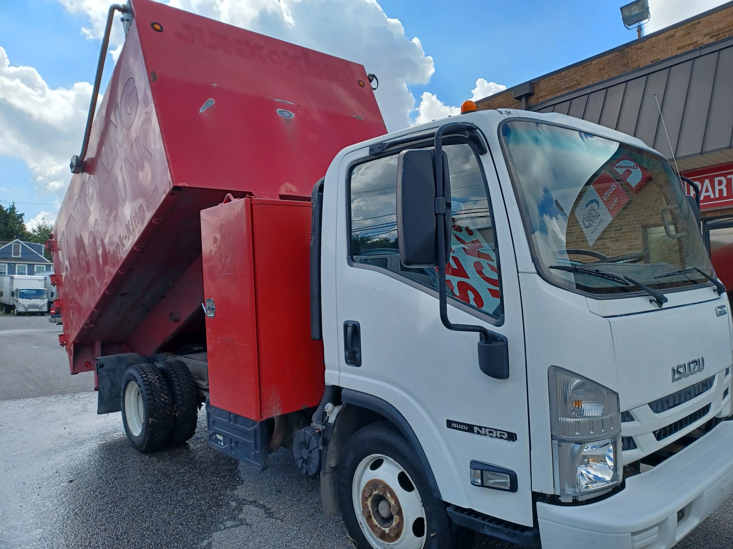Used 2017 Isuzu NRR Regular Cab 4x2, Dump Truck for sale #U4136 - photo 4