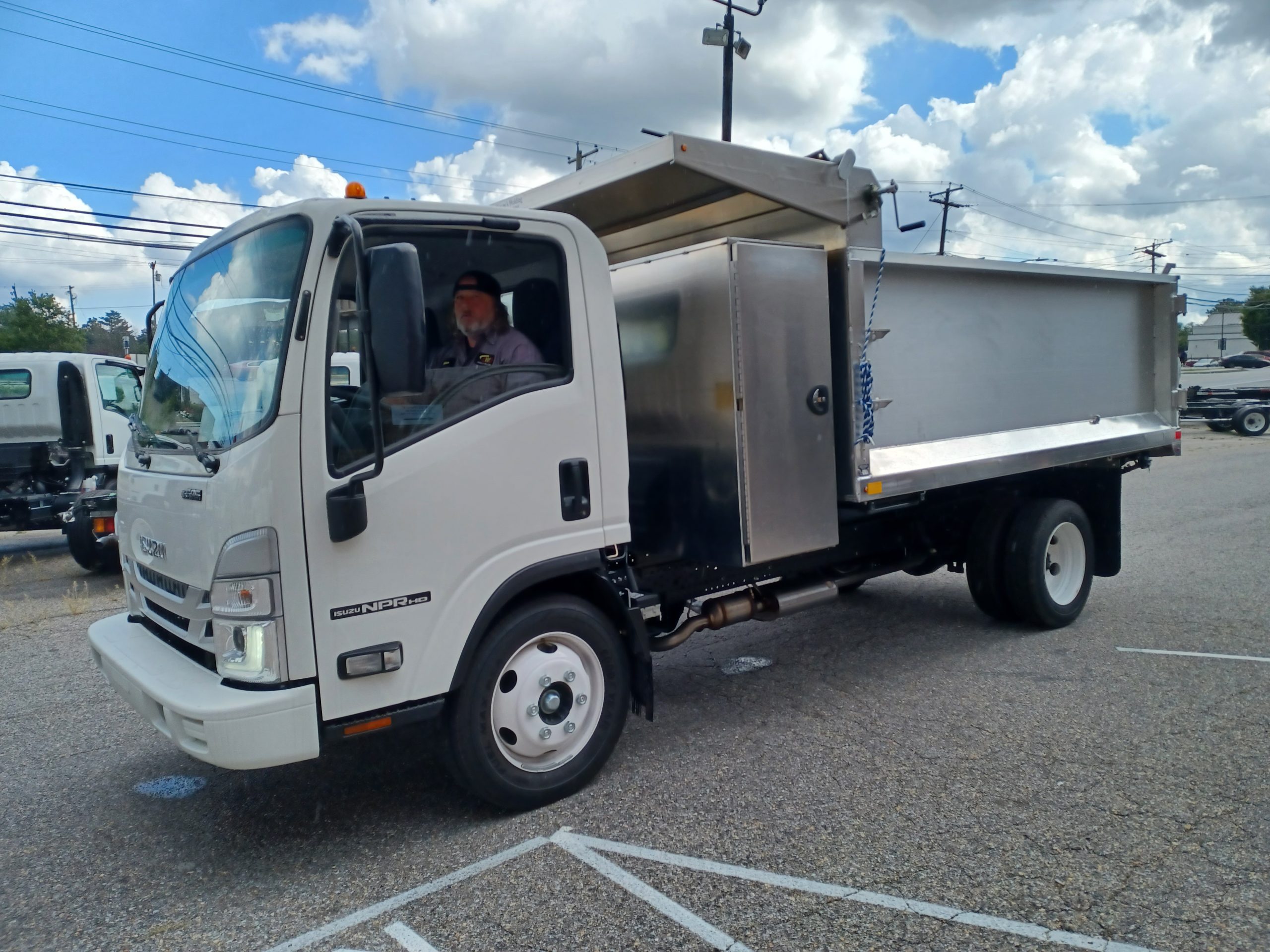 New 2024 Isuzu NPR-HD - photo 1
